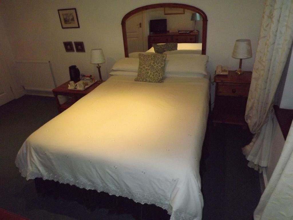 The Hotel Broughty Ferry ダンディー 部屋 写真